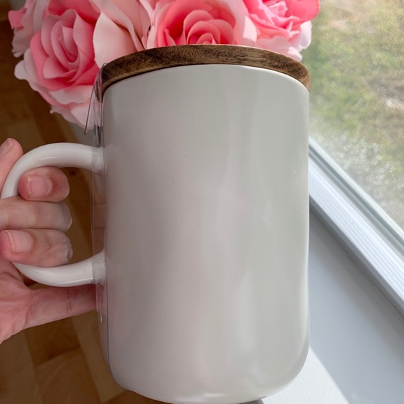๐โ๏ธ๐๐Rae Dunn coffee mug is with coaster/lid - Picture 4 of 6